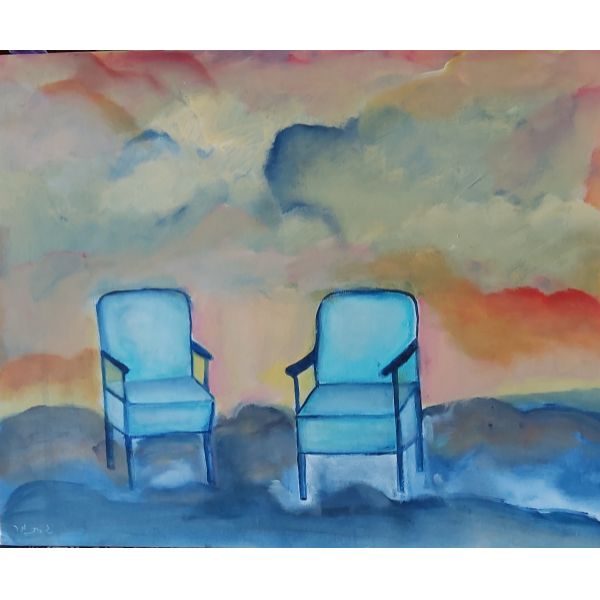 ציור של צבעי שמן על קנבס של שני כיסאות כחולים ושמיים כתומים