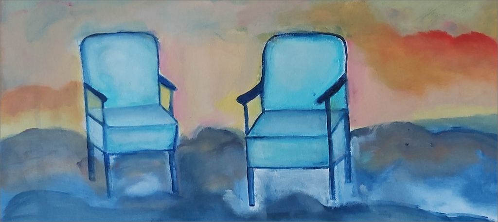 ציור של צבעי שמן על קנבס של שני כיסאות כחולים ושמיים כתומים